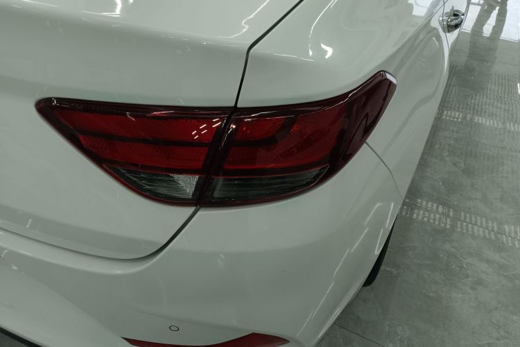 Used Hyundai Celesta 2018 1.6L Automatic GL Enjoyment Version China V Standard
