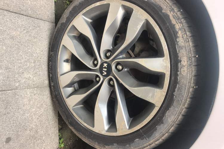 Used Kia K5 2015 2.0L Automatic LUX
