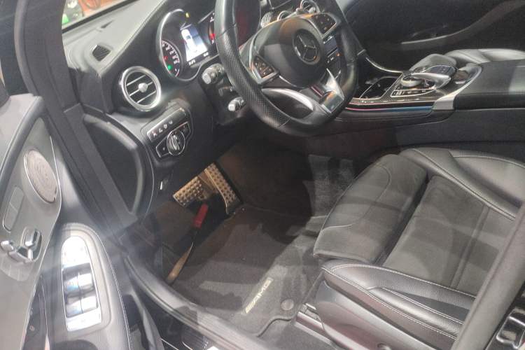 Used Mercedes-Benz GLC AMG 2018 AMG GLC 63 4MATIC+
