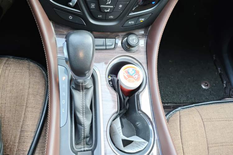 Used Buick Envision 2016 28T Four-Wheel Drive Elite Version