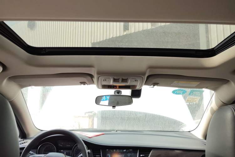 Used Buick Verano 2018 Sedan 20T Dual-Clutch Leading Model
