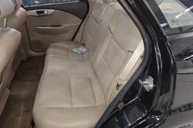 Used Buick Excelle 2015 1.5L Manual Luxury Model
