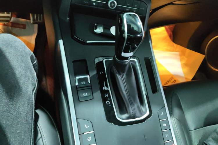 Used Wey VV5 2017 2.0T Flagship Edition