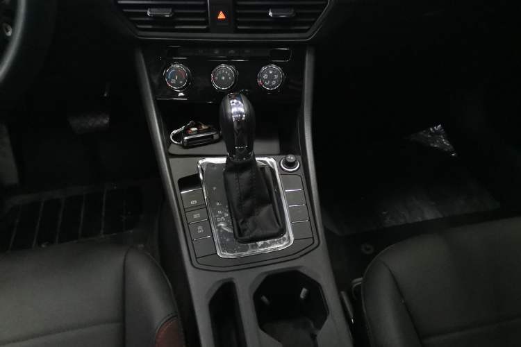 Used Volkswagen Bora 2021 1.5L Automatic Comfort Smart Connect Edition
