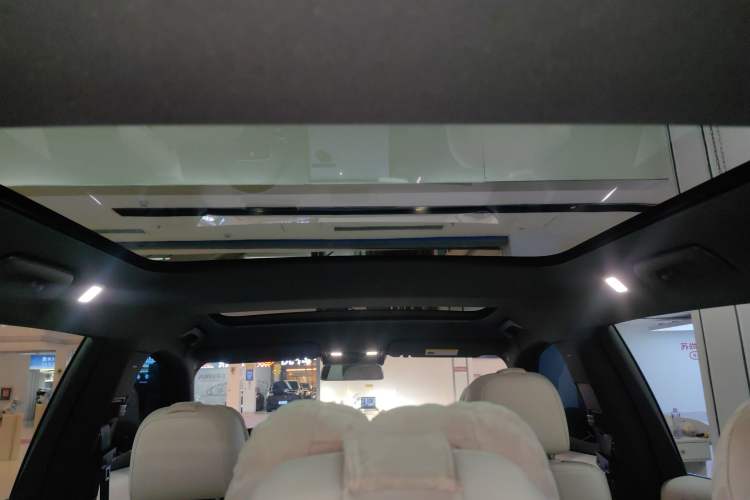 Used Li Auto L7 2024 Pro Model
