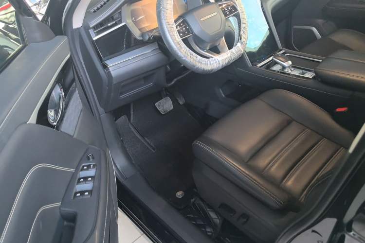 Used Venucia Star 2020 260T Automatic 48V Mild Hybrid Turbocharged Star Edition
