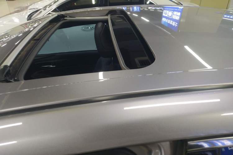 Used Toyota Avalon 2021 2.5L Luxury Edition