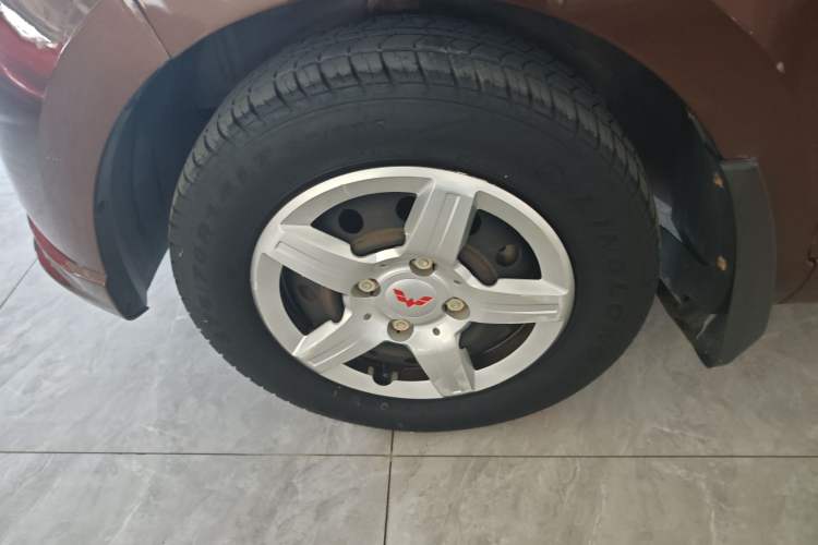 Used Wuling Hongguang 2015 1.2L S Base Model China IV
