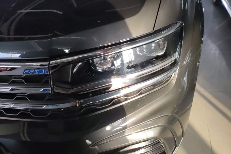 Used Volkswagen Teramont X 2022 330TSI Two-Wheel-Drive Luxury Edition
