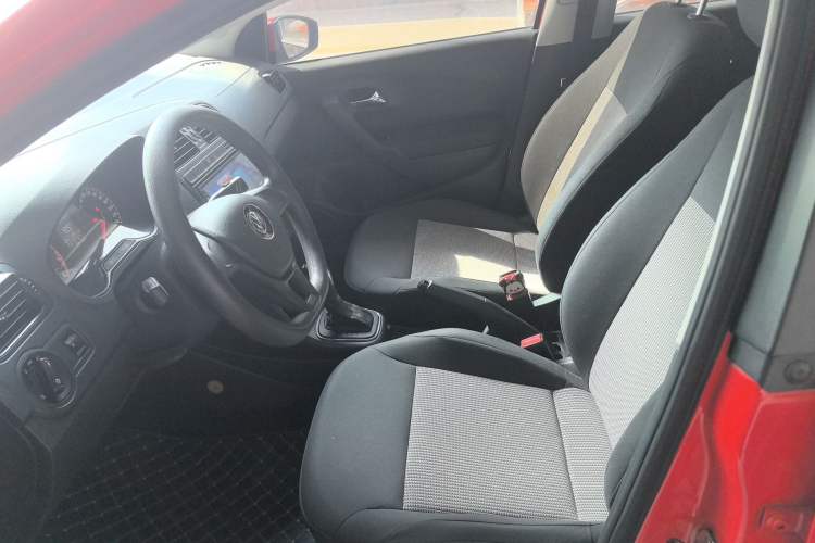 Used Volkswagen Polo 2016 1.4L Automatic Trendy Model
