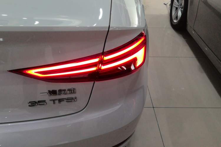 Used Audi A3 2020 Restyled Limousine 35 TFSI Ambition Version China VI
