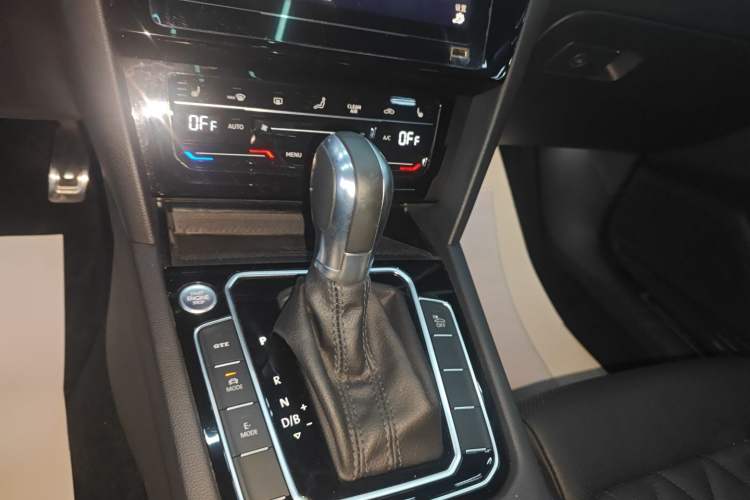 Used Volkswagen Magotan GTE Plug-in Hybrid 2020 GTE Luxury Model