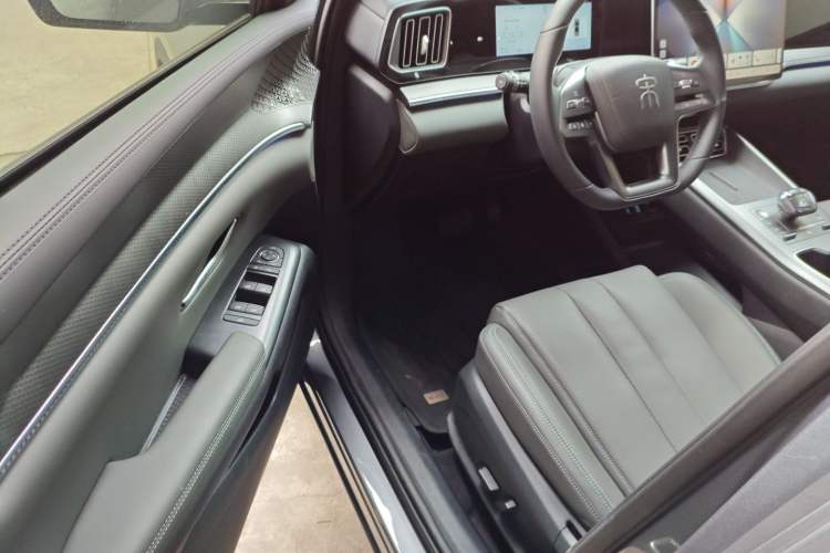 Used BYD Song Pro New Energy 2025 Second-Generation Intelligent Driving Version DM-i 115KM Excellence Edition
