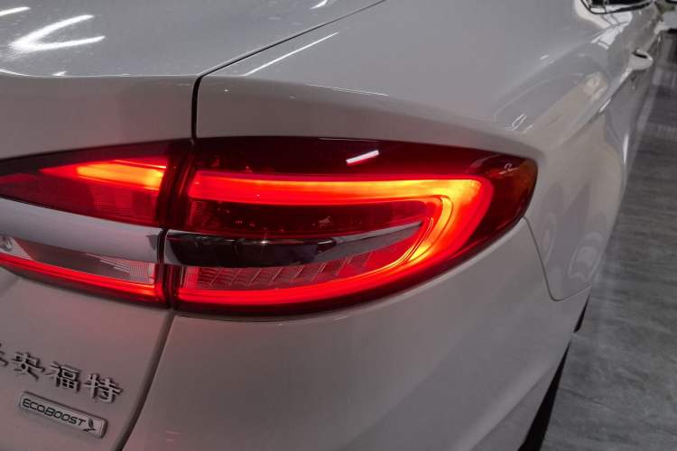 Used Ford Mondeo 2018 EcoBoost 180 Fashion Edition
