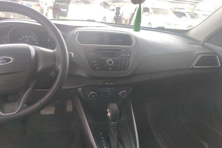 Used Ford Escort 2019 Revised 1.5L Automatic ZhiXiang Version (Tire Pressure Monitoring) China VI Standard