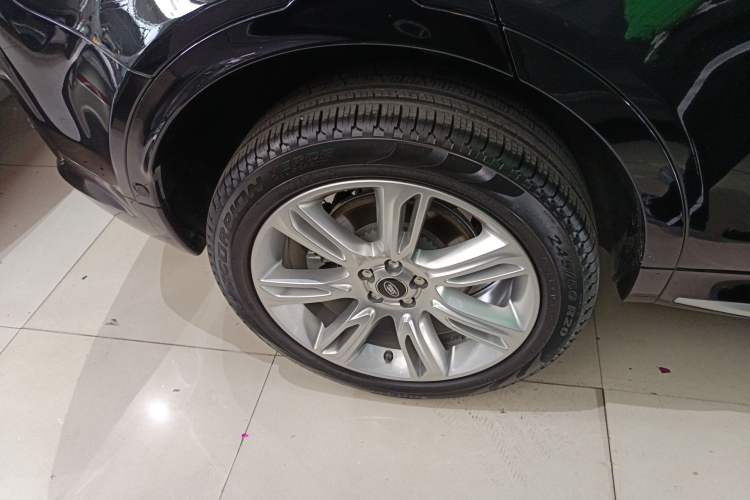 Used Land Rover Discovery Sport 2024 Luxury Custom Edition