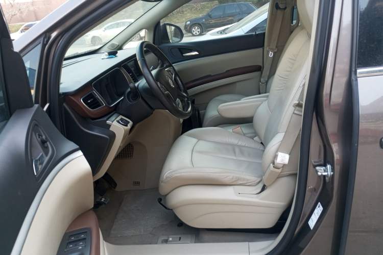 Used Buick GL8 2017 25S Luxury Version China V Standard
