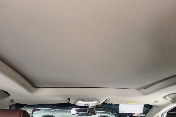 Used Buick GL6 2019 18T 6-Seater Connected Luxury Version China VI Standard
