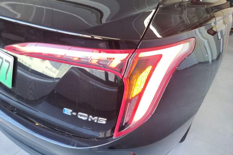 Used Hongqi E-QM5 2023 Revised Version Basic Travel Edition
