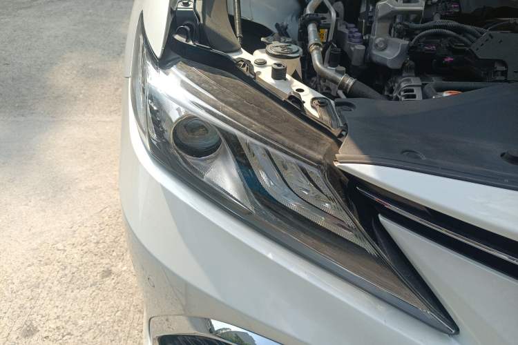 Used Toyota Camry 2021 2.5G Luxury Edition
