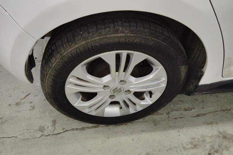 Used Suzuki Swift 2014 1.5L Automatic Fashion Edition
