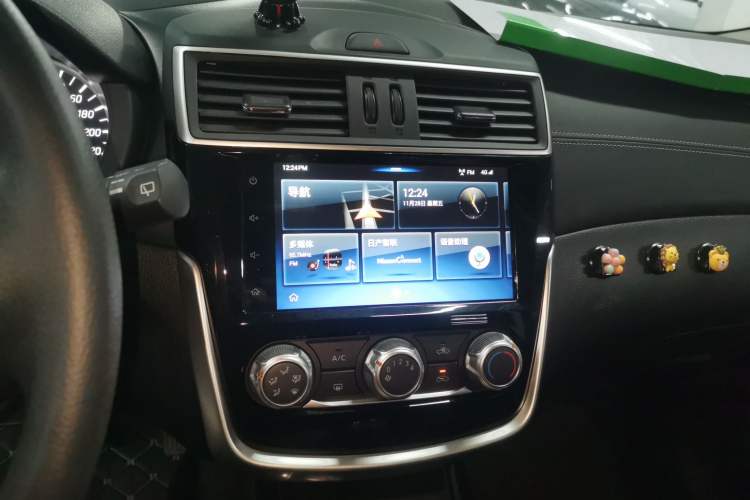 Used Nissan Tiida 2019 1.6L CVT Smart Drive Version China VI Standard
