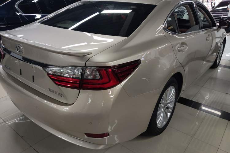 Used Lexus ES 2015 200 Elite Edition