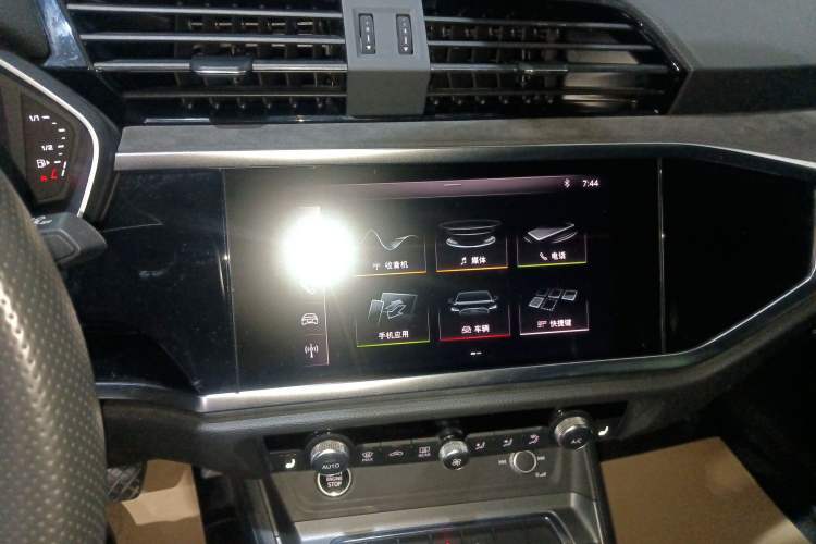 Used Audi Q3 Sportback 2020 40 TFSI Fashion Model
