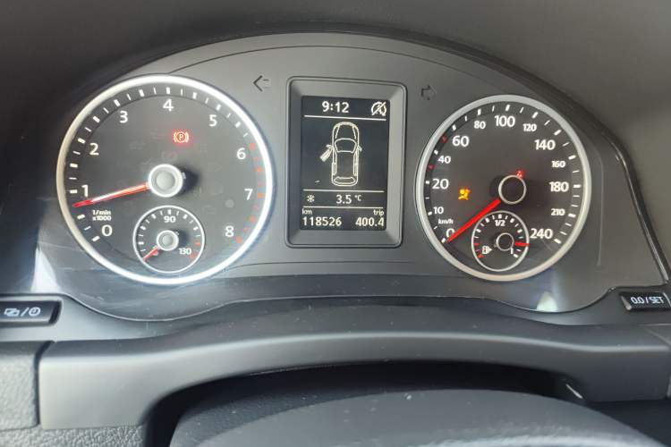 Used Volkswagen Tiguan 2015 1.4TSI Manual Two-Wheel Drive BlueMotion Edition
