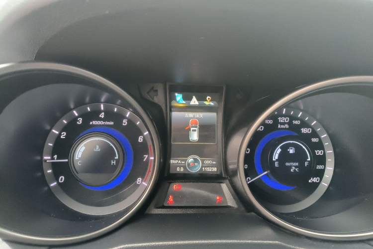 Used Changan CS75 2014 2.0L Manual Luxury Version China IV Standard