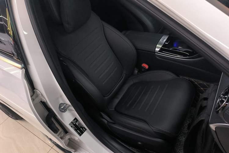 Used Mercedes-Benz C-Class 2023 Revised C 200 L Sport Edition
