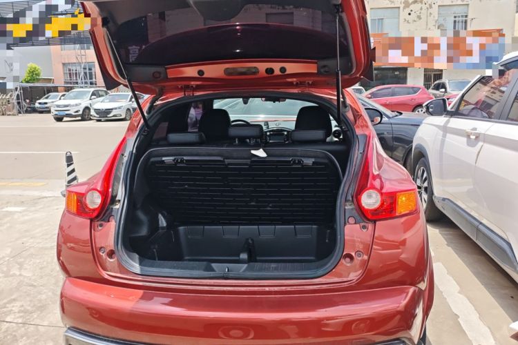 Used Infiniti ESQ 2014 1.6L Luxury Edition
