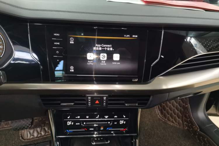 Used Volkswagen Passat 2020 Facelift 330TSI Elite Edition China VI Standard
