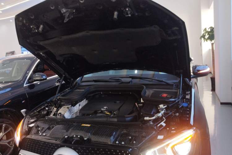 Used Mercedes-Benz GLE 2022 GLE 350 4MATIC Stylish Model
