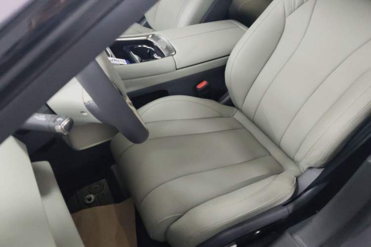 Used  Star Era ES 2025 Extended-Range Pro High-Speed Driver Assistance
