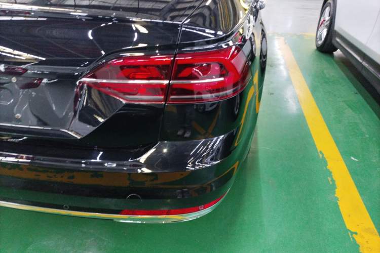 Used Volkswagen Phideon 2021 380TSI Luxury Edition