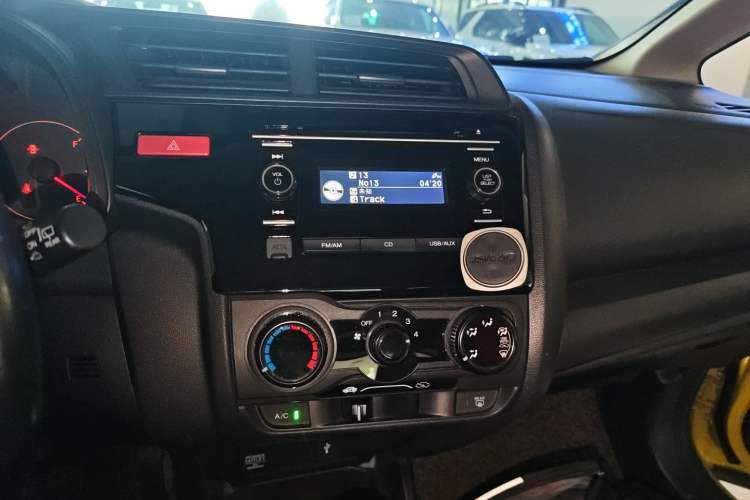 Used Honda Fit 2016 1.5L LX CVT Comfort Model
