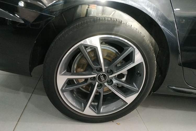 Used Audi A4L 2022 40 TFSI Fashion Dynamic Model