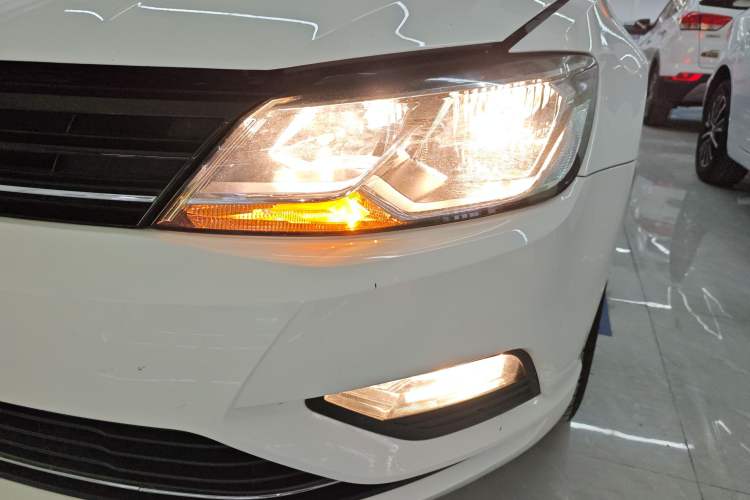 Used Volkswagen Lamando 2018 280TSI DSG Comfort Edition