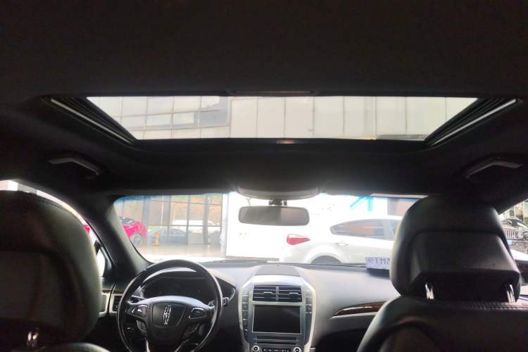 Used Lincoln MKZ 2018 2.0T Premium Edition