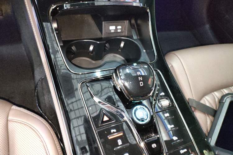 Used BYD Han 2023 DM-i Champion Edition 121KM Prestige Model