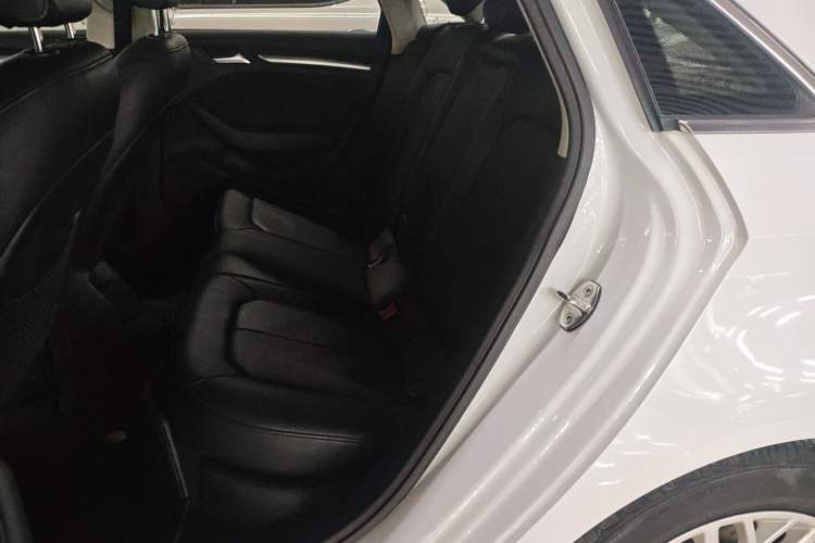 Used Audi A3 2016 Limousine 35 TFSI Prestige Edition
