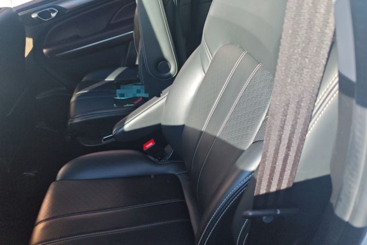 Used GAC Trumpchi M6 2021 PRO 270T DCT Luxury Edition
