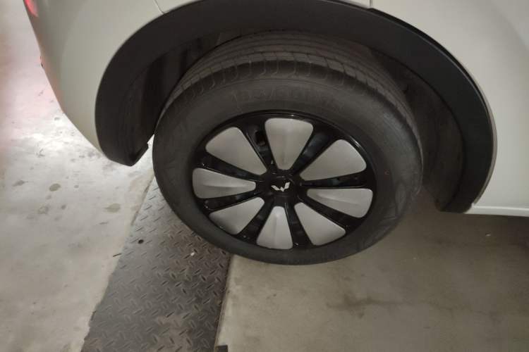 Used Wuling Bingo 2023 410 km Lingxi Deluxe Edition