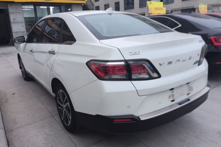 Used Venucia D60 2019 1.6L XL CVT Smart Connect Elite Edition