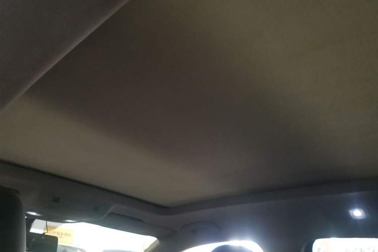 Used Volkswagen Tharu 2022 280TSI Two-Wheel Drive Comfort Edition
