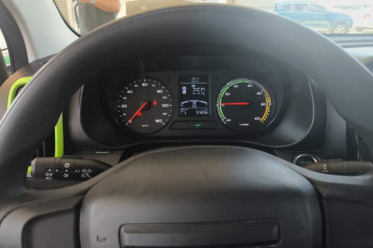 Used Roewe Clever 2021 302km Excellence Edition
