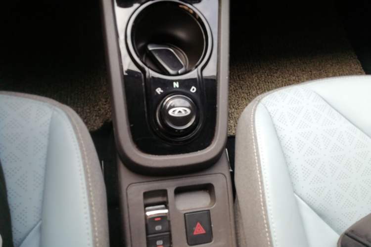 Used Chery Little Ant 2022 Restyled Version Sweet Pink Edition Half-Sugar Version 30.6 kWh 30 kW 301 km
