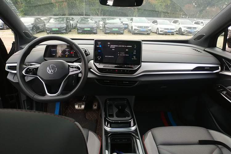 Used Volkswagen ID.4 CROZZ 2024 PRIME
