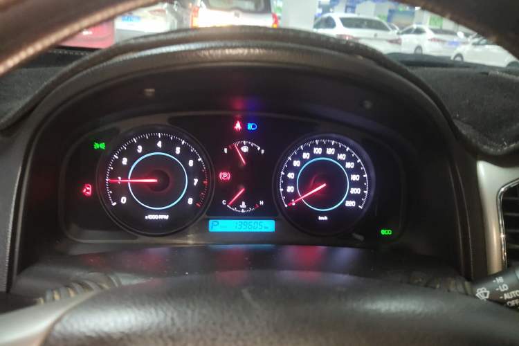 Used Chevrolet Captiva 2014 2.4L Two-Wheel Drive Urban Version 7 Seats